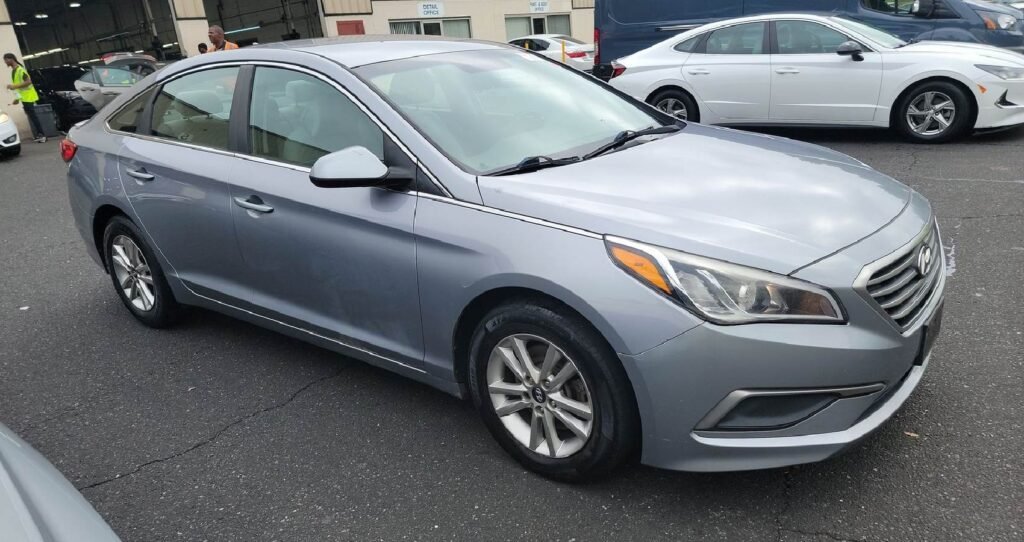 2016 HYUNDAI SONATA